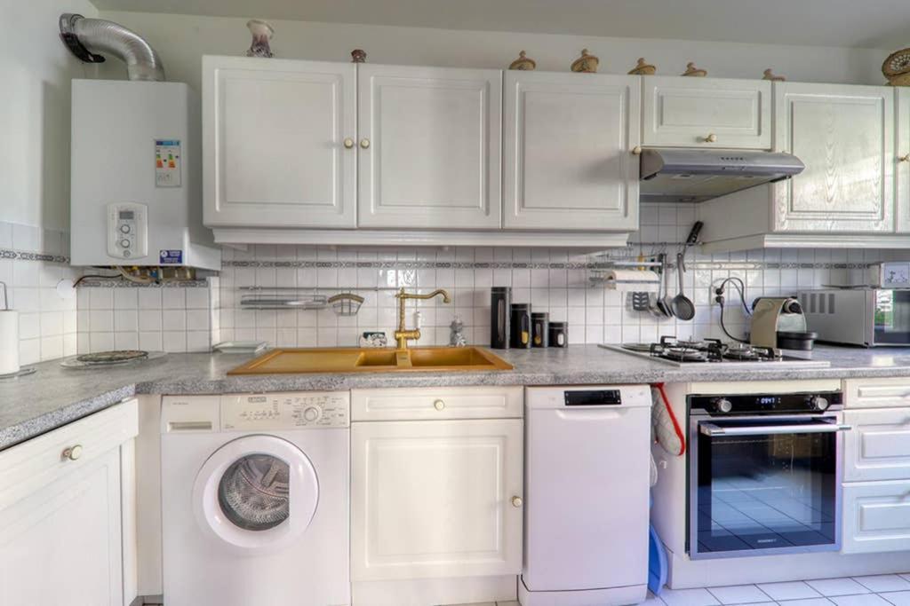 Amilly Park 6 Personnes 2 Chambres Pk Prive En Sous Sol Serris Eksteriør billede