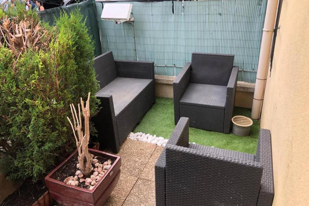Amilly Park 6 Personnes 2 Chambres Pk Prive En Sous Sol Serris Eksteriør billede